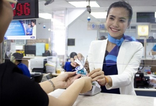 ACB tri ân khách hàng