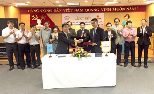 VietBank tiếp vốn cho Vinatex VietBank tiếp vốn cho Vinatex