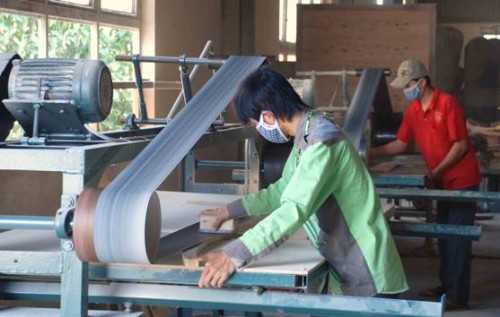 Nan giải với cụm công nghiệp