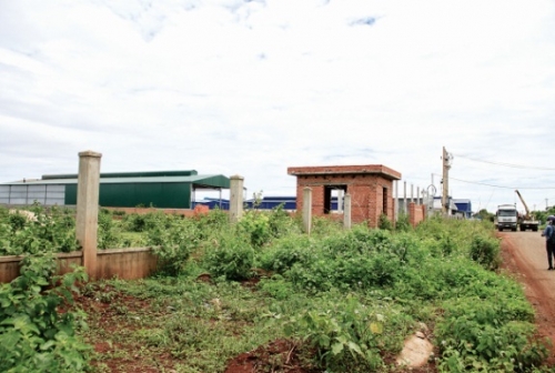 “Xí phần” đất cụm công nghiệp