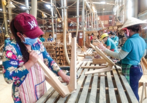 Năng suất lao động của Việt Nam: Quá trình đuổi bắt đang thực sự diễn ra