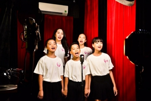 Âm nhạc bảo vệ gia đình và trẻ em