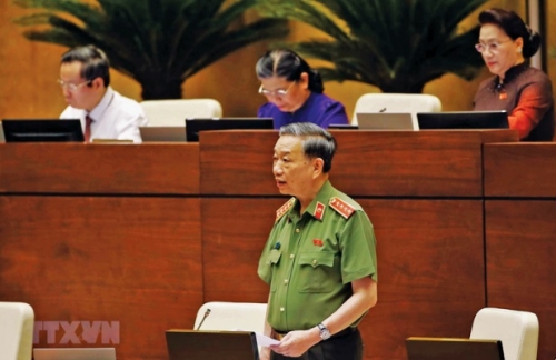 Tiếp tục trấn áp tội phạm tín dụng đen