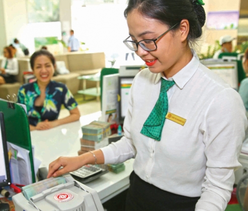 Vốn ngoại chảy qua nhà băng nội Vốn ngoại chảy qua nhà băng nội