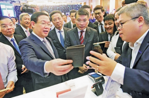 Hướng tới cả xã hội không tiền mặt