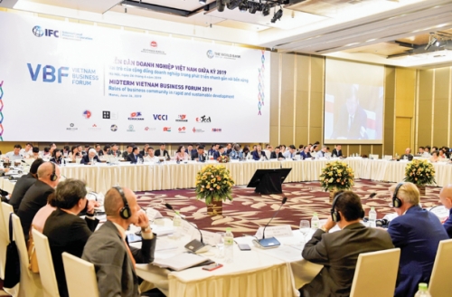 VBF giữa kỳ 2019: Vai trò Chính phủ và DN lên tầm cao mới VBF giữa kỳ 2019: Vai trò Chính phủ và DN lên tầm cao mới