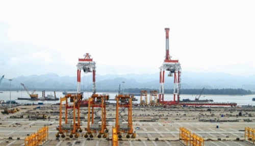 Thu hút đầu tư vẫn chờ lực đẩy từ hạ tầng