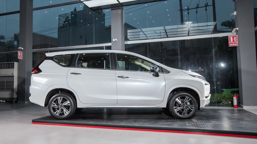 Mitsubishi Xpander 2020 AT giá 630 triệu đồng có gì? mitsubishi xpander 2020 at gia 630 trieu dong co gi
