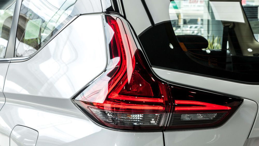 Mitsubishi Xpander 2020 AT giá 630 triệu đồng có gì? mitsubishi xpander 2020 at gia 630 trieu dong co gi