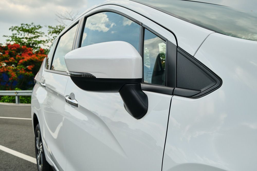 Mitsubishi Xpander 2020 bản số sàn có giá 555 triệu đồng