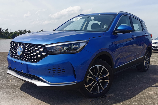 nhieu suv trung quoc gia re sap do bo thi truong viet