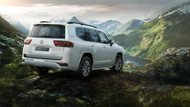Toyota ra mắt Land Cruiser 2022