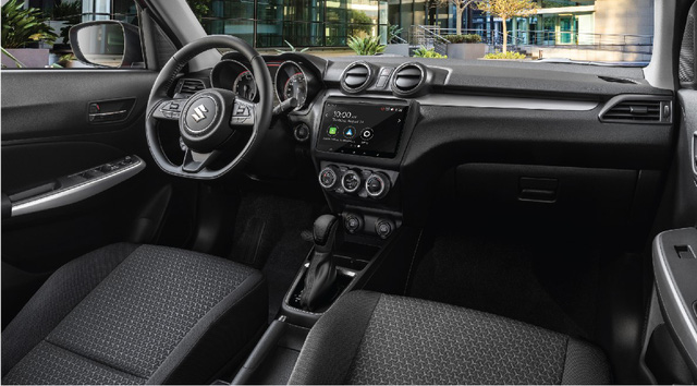 Suzuki Swift 2021 có giá gần 550 triệu đồng tại Việt Nam