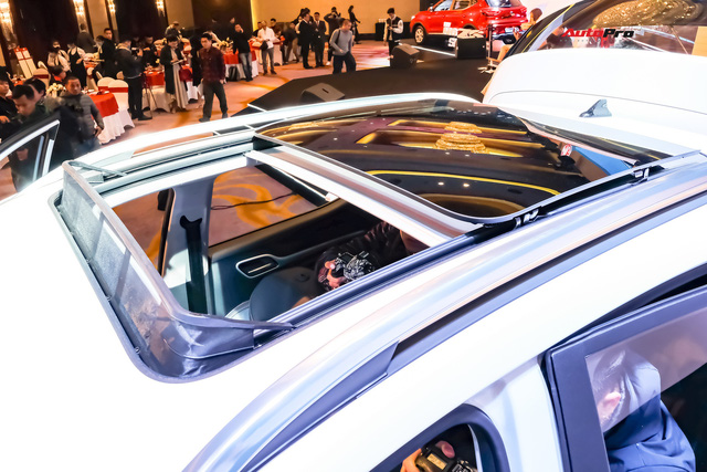 MG ZS 2021 lần đầu giảm giá, bản tiêu chuẩn chỉ từ 504 triệu đồng