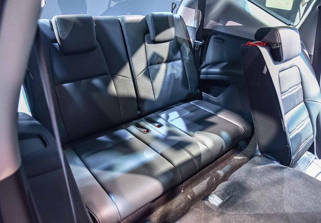 Honda CR-V giảm giá mạnh honda cr v giam gia manh