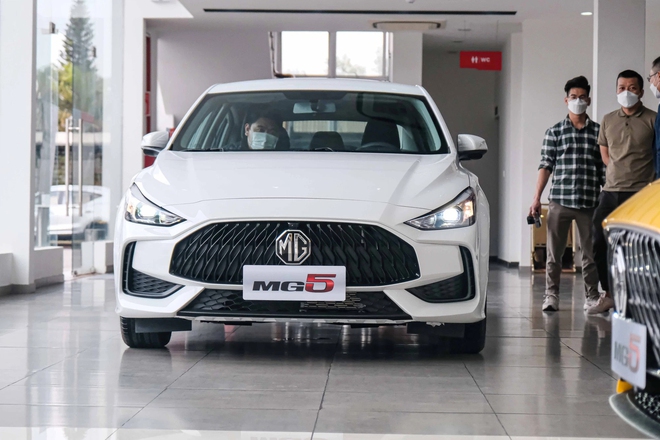 MG5 STD có giá 515 triệu đồng tại Việt Nam