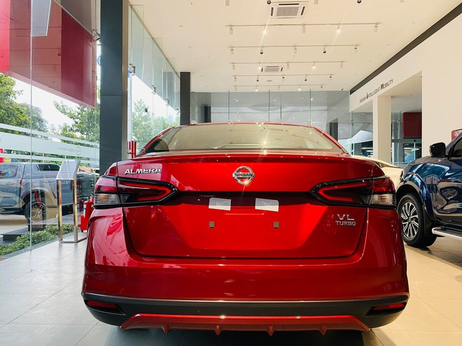 Nissan Almera 2022 chốt giá từ 539 triệu đồng