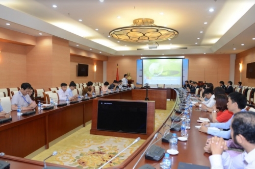 Ứng dụng công nghệ vào dịch vụ tài chính: Gỡ nút thắt ở hành lang pháp lý