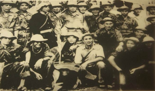 Mái trường giữa rừng sâu