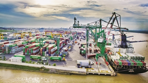 Kinh tế Việt Nam chậm lại, triển vọng vẫn tích cực Kinh tế Việt Nam chậm lại, triển vọng vẫn tích cực