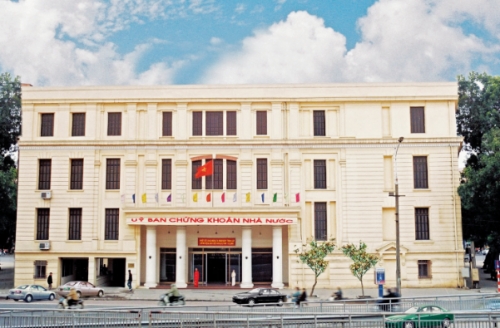 UBCKNN độc lập: Sẽ tăng vị thế thị trường tài chính Việt Nam UBCKNN độc lập: Sẽ tăng vị thế thị trường tài chính Việt Nam