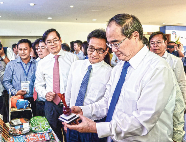 Bắt tay để hút khách đến Đông Nam bộ Bắt tay để hút khách đến Đông Nam bộ