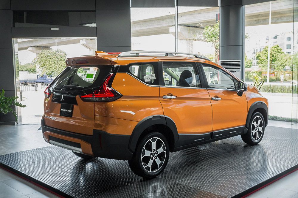Cận cảnh Mitsubishi Xpander Cross giá 670 triệu đồng