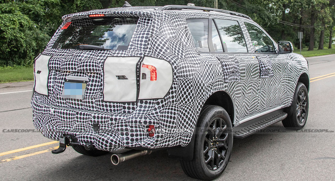 Thêm hình ảnh của Ford Everest 2022 trước khi ra mắt Thêm hình ảnh của Ford Everest 2022 trước khi ra mắt