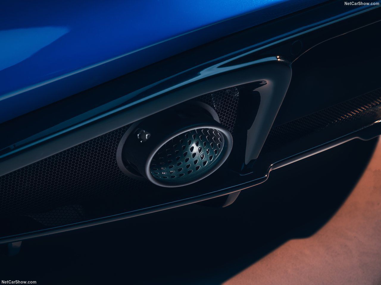 Lotus Emira 2023 có gì?