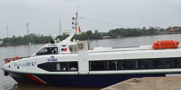 van chuyen hang hoa thiet yeu bang tau cao toc tu mien tay ve tp hcm