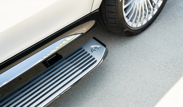 mercedes maybach gls 600 chinh hang co gia ban la 115 ty dong