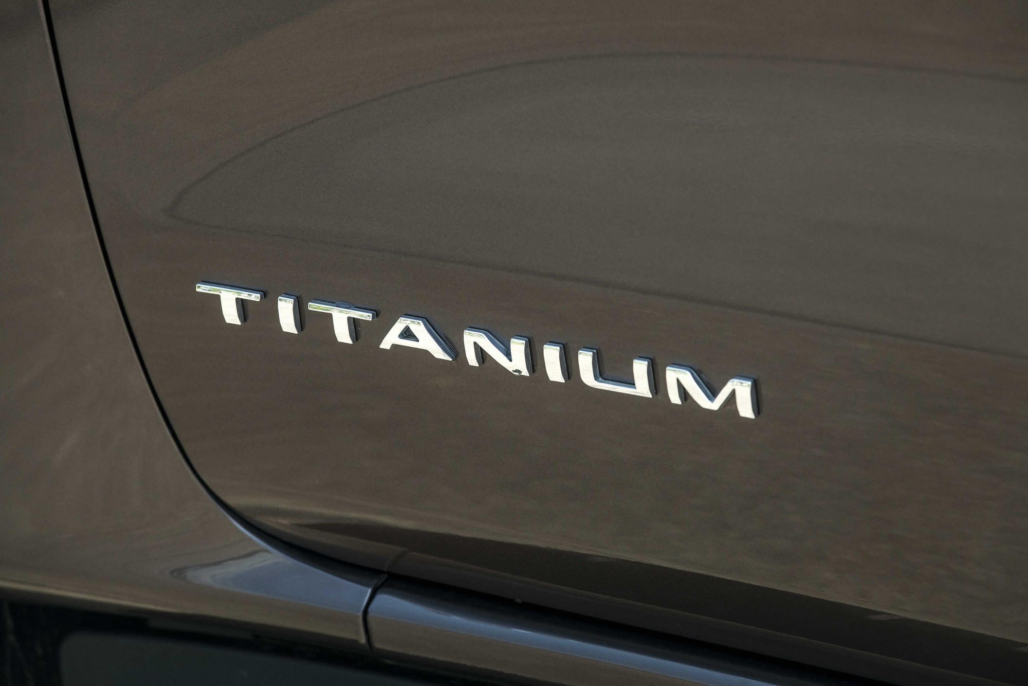 Ford Everest 2023 ra mắt với giá từ 1,099 tỷ đồng