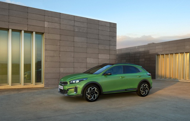 Ra mắt Kia XCeed 2023 ra mat kia xceed 2023