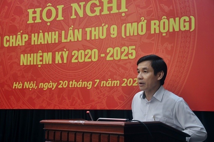 hoi nghi ban chap hanh dang bo co quan nhtw lan thu 9