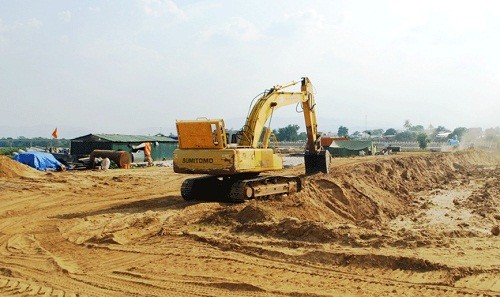 Vốn xây dựng cơ bản: Vì sao chậm giải ngân?