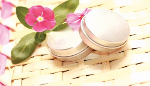 Bất cập mỹ phẩm tự làm