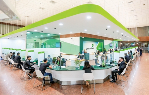 Ngân hàng đồng loạt giảm lãi suất  hỗ trợ tăng trưởng kinh tế