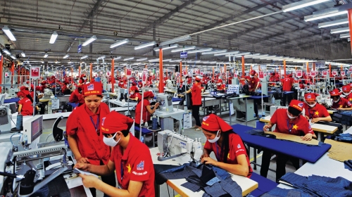 Bức tranh kinh tế sáng hơn, nhưng chưa hết lo Bức tranh kinh tế sáng hơn, nhưng chưa hết lo