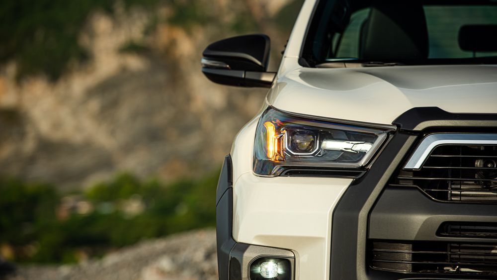 Toyota Hilux 2020 ra mắt với giá bán từ 628 triệu đồng Toyota Hilux 2020 ra mắt với giá bán từ 628 triệu đồng