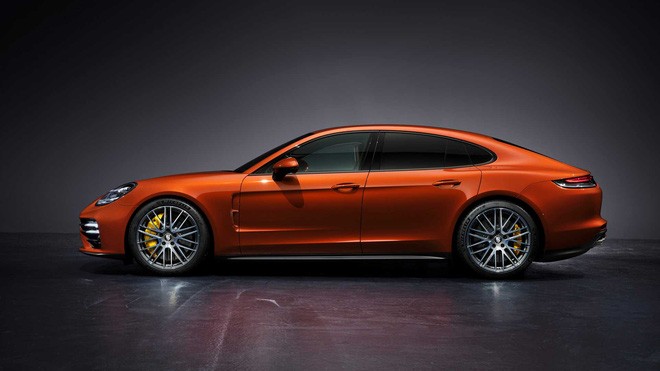 Porsche chính thức ra mắt Panamera 2021