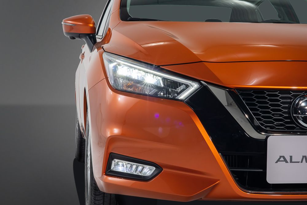 nissan almera 2021 co gia cao nhat la 579 trieu dong