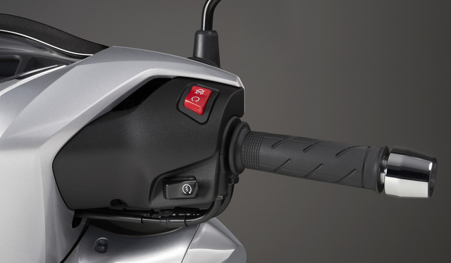 honda sh 350i chinh hang co gia tu 146 trieu dong