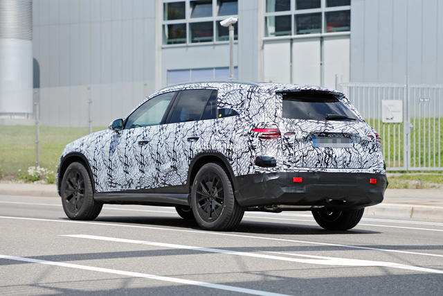 Mercedes-Benz GLC thế hệ mới ra mắt năm sau có gì mới? Mercedes-Benz GLC thế hệ mới ra mắt năm sau có gì mới?