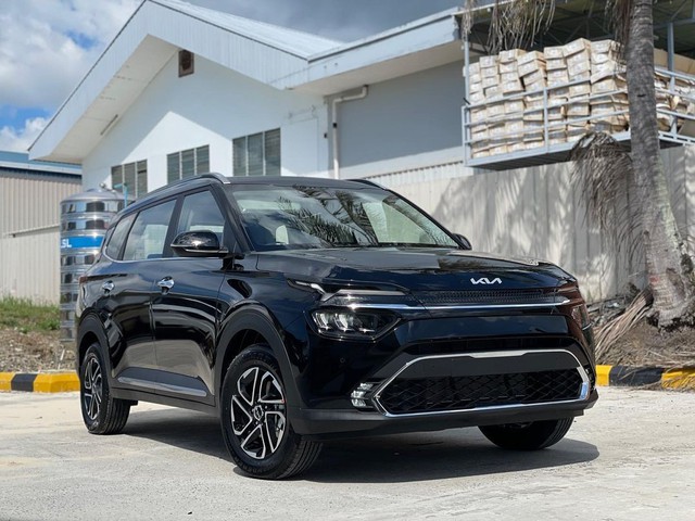 Đại lý nhận cọc Kia Carens 2023 tại Việt Nam