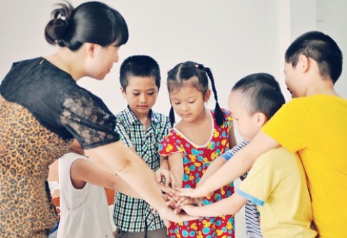 Dạy kỹ năng sống cho trẻ: Hiểu đúng để làm đúng