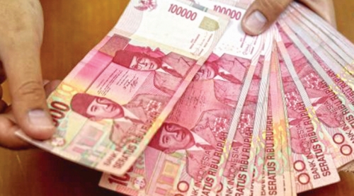 Indonesia làm mọi cách để cứu đồng nội tệ
