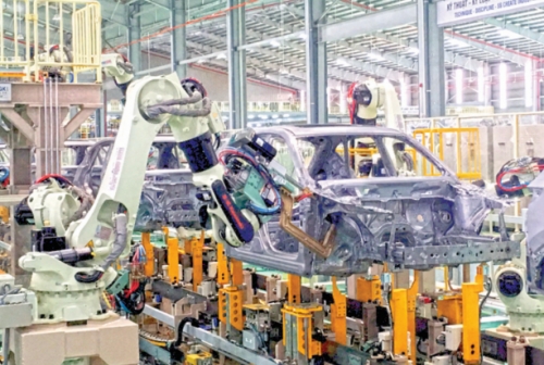 Người lao động đối mặt với trí tuệ nhân tạo