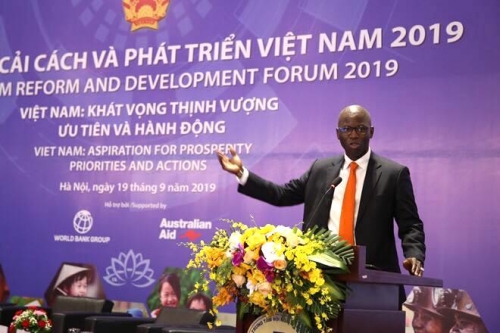 Nhiều dư địa để hoàn thiện thể chế thị trường