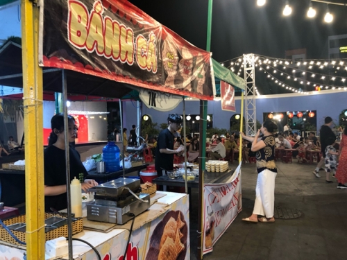 Thiếu kinh tế đêm, Đà Nẵng “chạy dài” cũng khó thành “Singapore của Việt Nam”