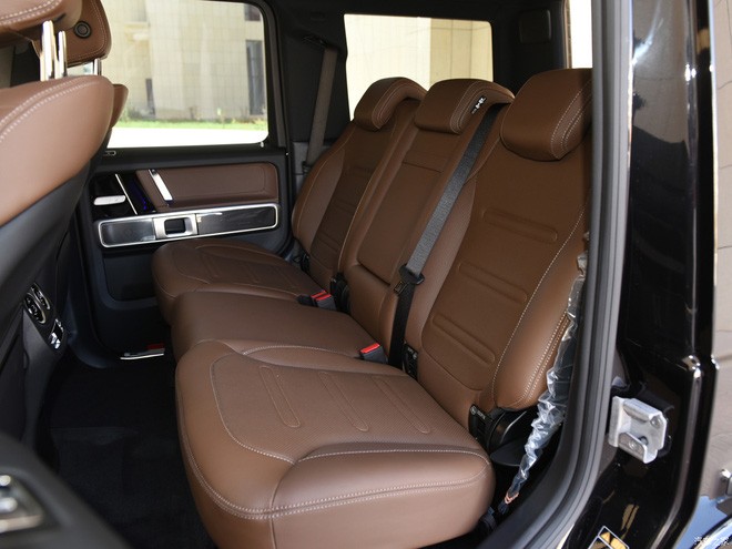 Mercedes-Benz G350: Xe giá rẻ và động cơ 'yếu' trong dòng G-Class Mercedes-Benz G350: Xe giá rẻ và động cơ 'yếu' trong dòng G-Class